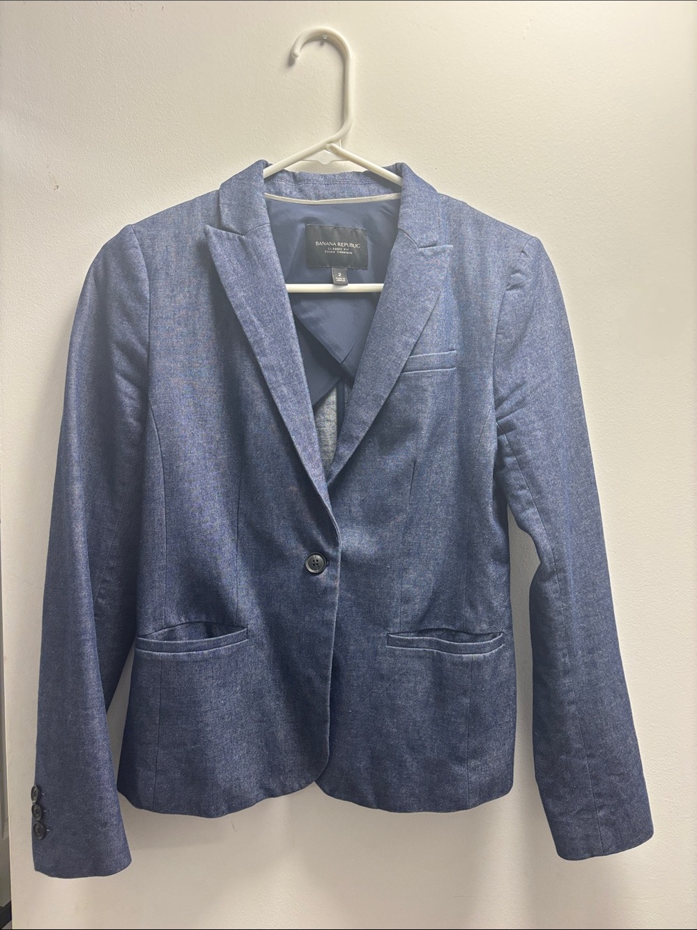 Banana Republic Classic Fit Blazer